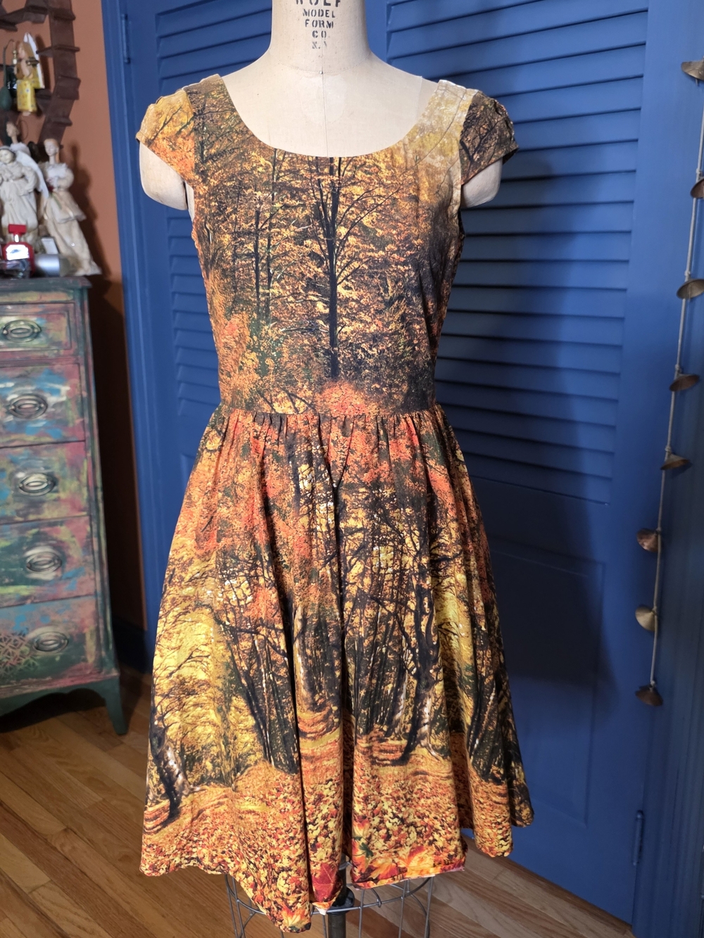 Retrolicious "Sights to Season" Fall Forest Dress - Size S - Made in USA
